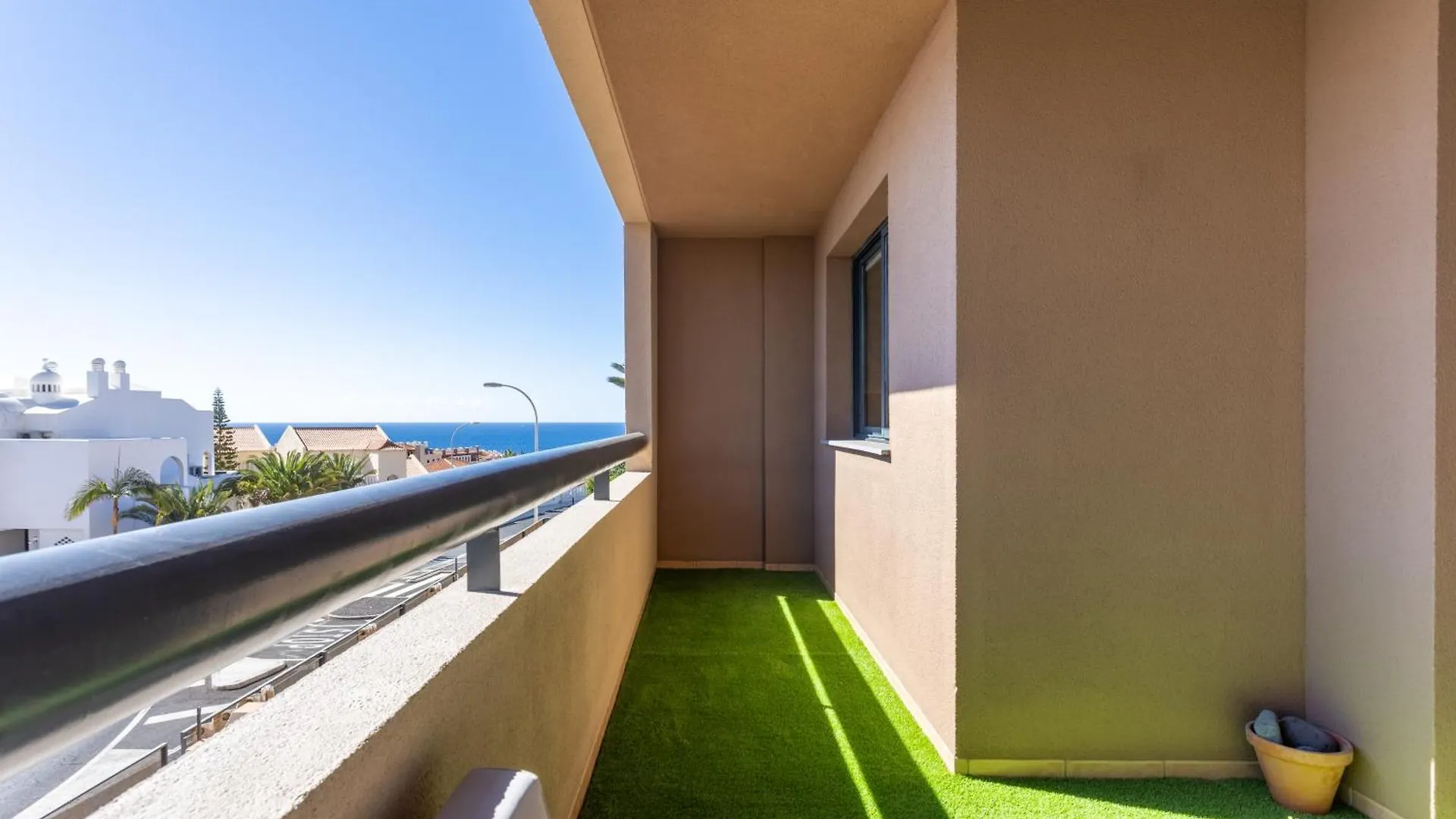 Apartment Gorgeous Paraiso Free Wifi Playa Paraiso  Spain